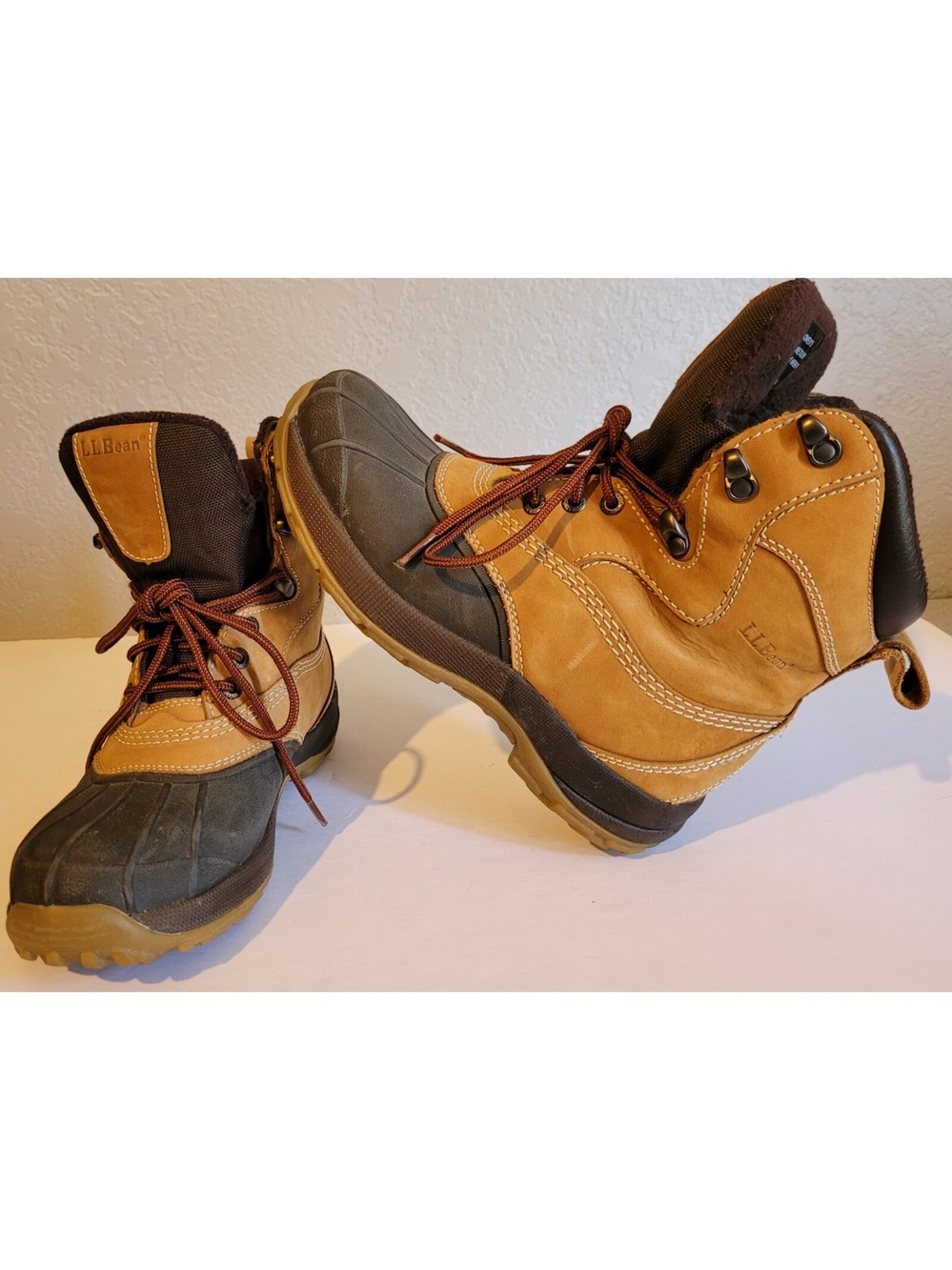 LL BEAN WOMEN'S DUCK RAIN BOOTS, PRIMALOFT 200 GRAM INSULATION, SIZE 7 MEDIUM